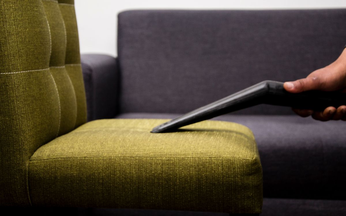 3 cách giặt sofa để bảo vệ sức khỏe mỗi ngày