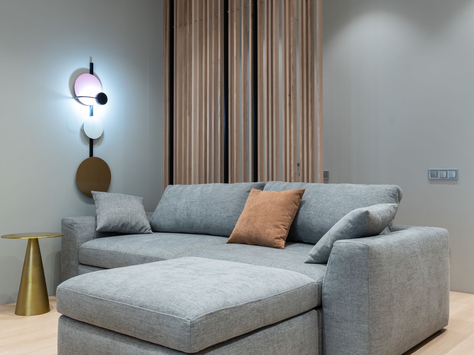 Dịch vụ Vệ sinh Sofa – Rèm – Thảm